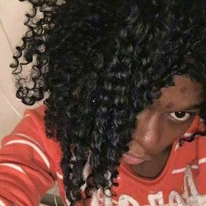 Meet your Posher, Brittney